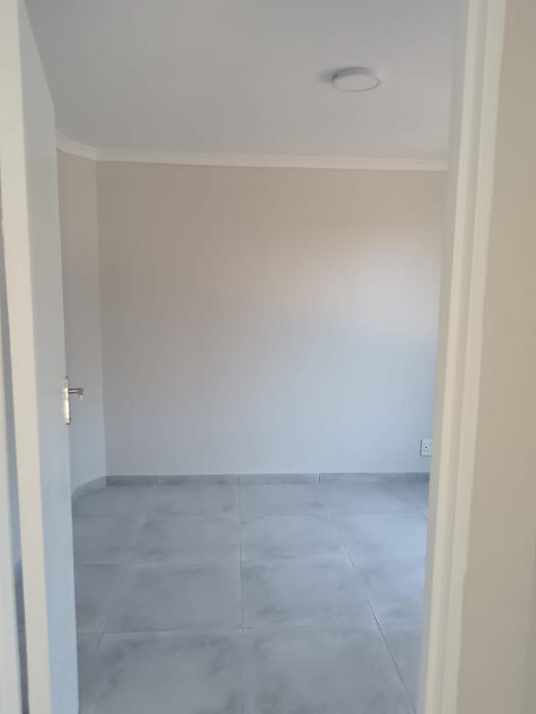 To Let 2 Bedroom Property for Rent in Windsor Park Western Cape